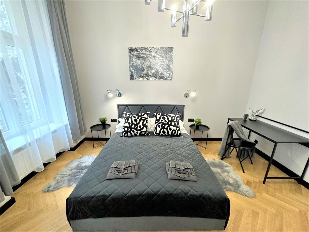 Luxury 100M2 Loft Design-Apartment At Wawel + Netflix Cracovia Esterno foto