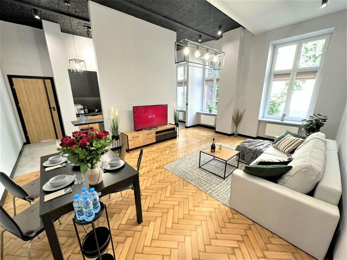 Luxury 100M2 Loft Design-Apartment At Wawel + Netflix Cracovia Esterno foto