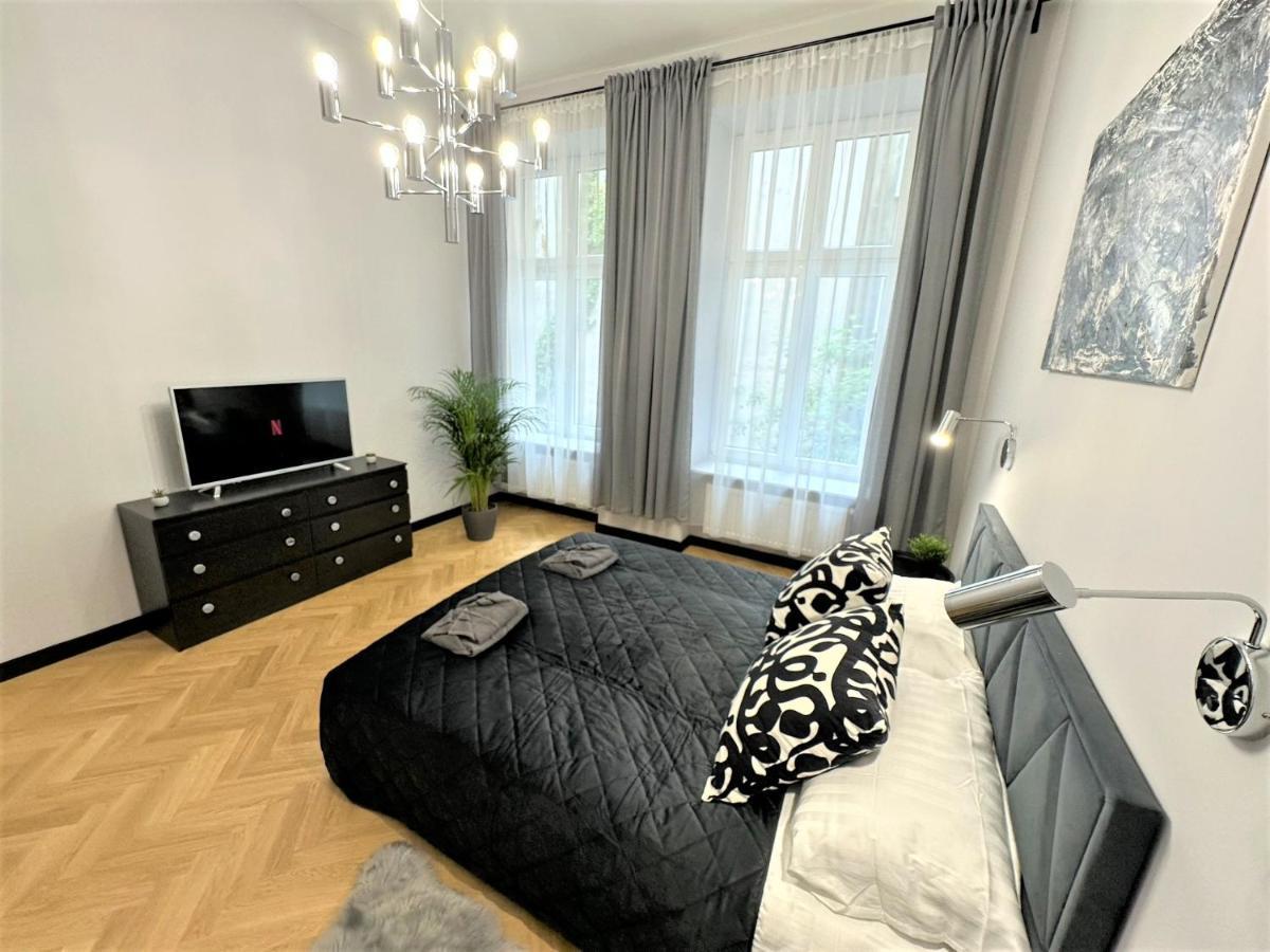 Luxury 100M2 Loft Design-Apartment At Wawel + Netflix Cracovia Esterno foto