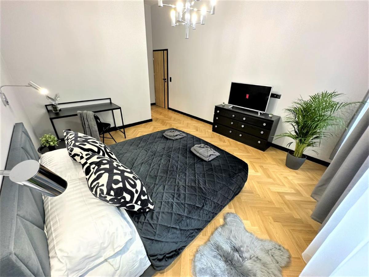 Luxury 100M2 Loft Design-Apartment At Wawel + Netflix Cracovia Esterno foto