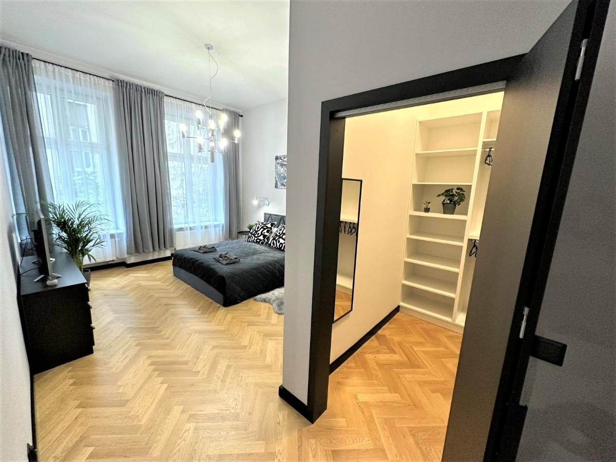 Luxury 100M2 Loft Design-Apartment At Wawel + Netflix Cracovia Esterno foto